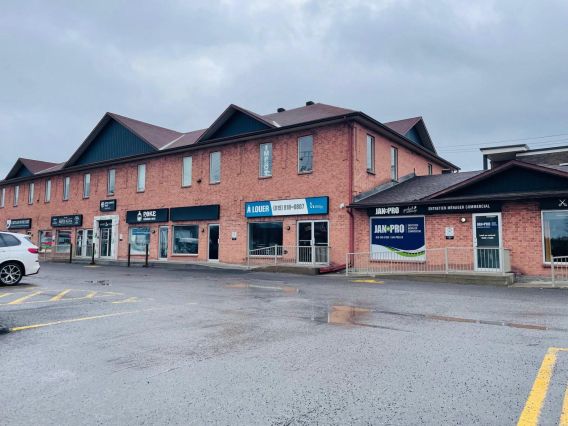 867 Boul. St-René O. D