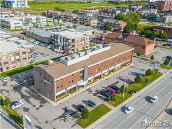 430 Boul. de l'Hôpital 201