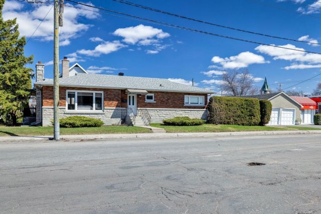 210 Rue Main 
