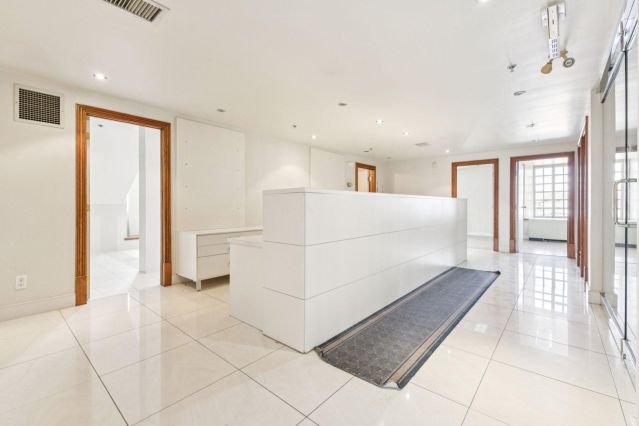 376 Boul. St-Joseph B